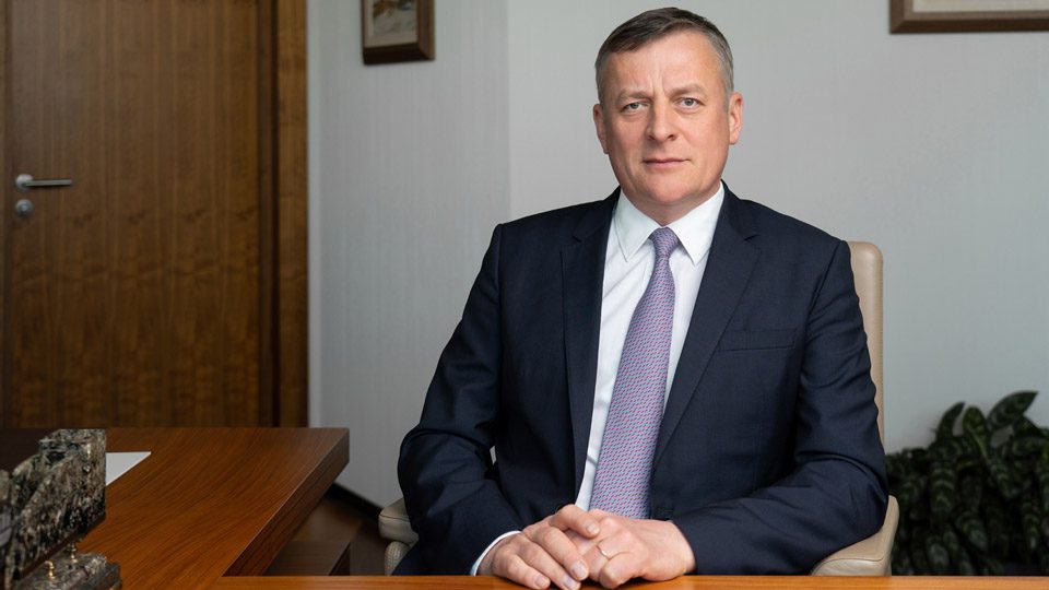 Генеральный директор